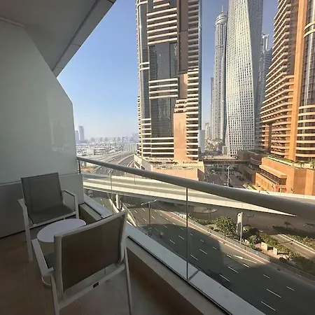 A Stylish Studio Apartment So Close To Beach Dubai Exterior photo