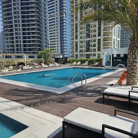 A Stylish Studio Apartment So Close To Beach Dubai Exterior photo